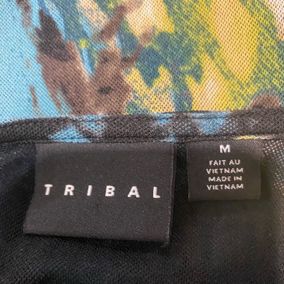 Tribal V-Neck Abstract Animal Print Top - Picture 4 of 6